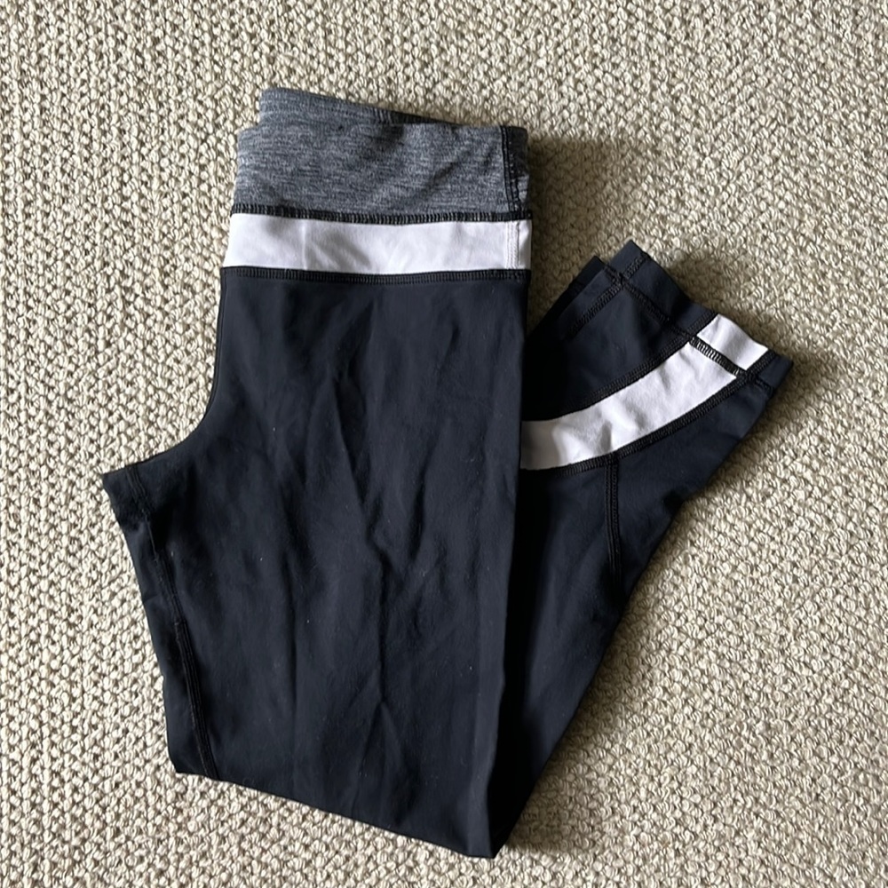 Lululemon leggings​
